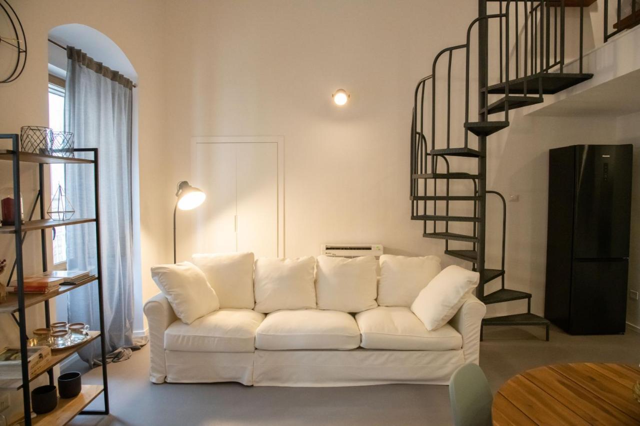 Casa Sant'Orsola - Appartamento Nella Citta Antica 몰페타 외부 사진